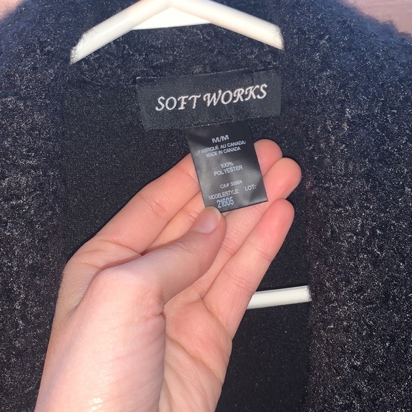 Jacket - Picture 4 of 6